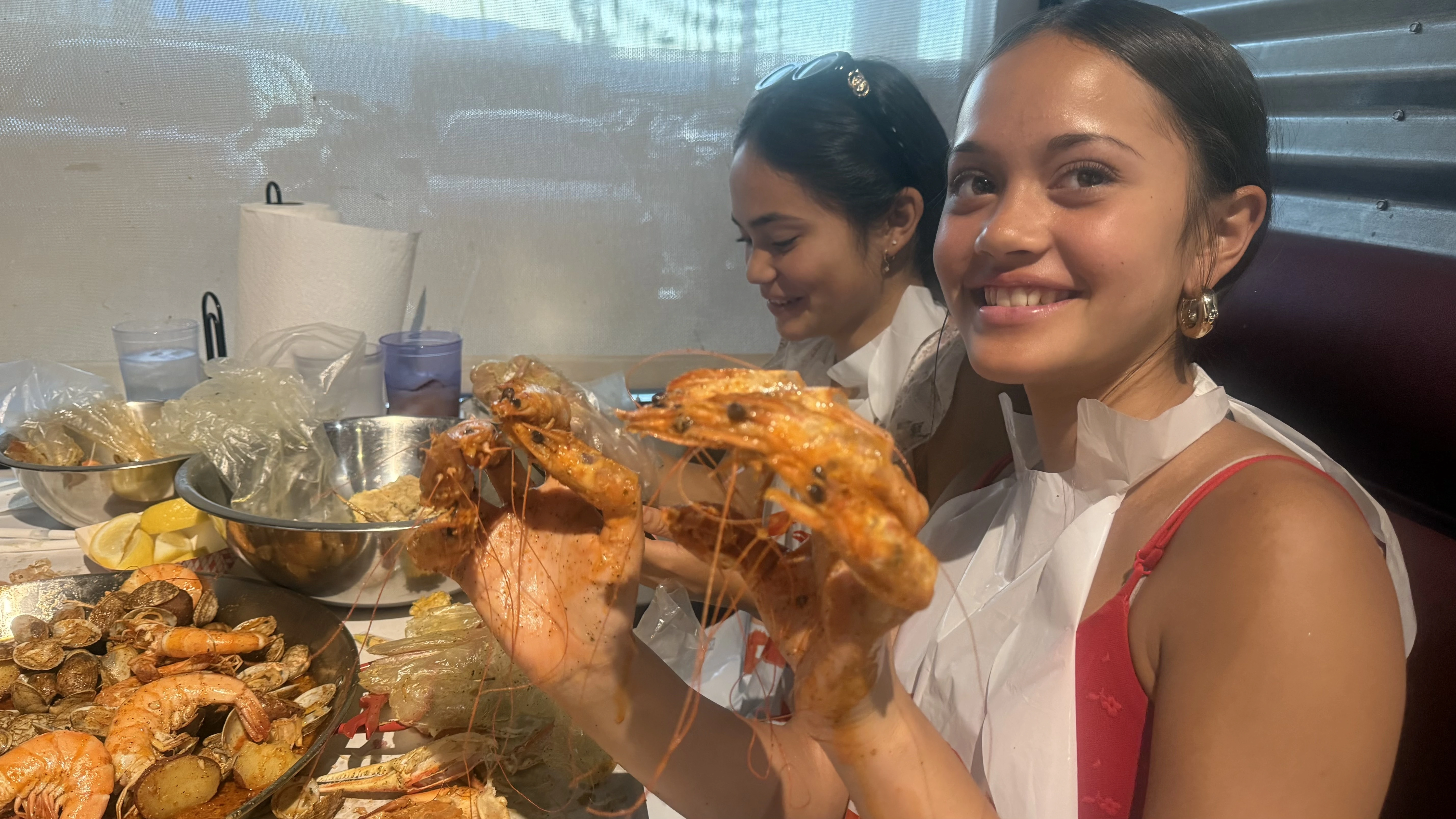 Mrs. Claws seafood